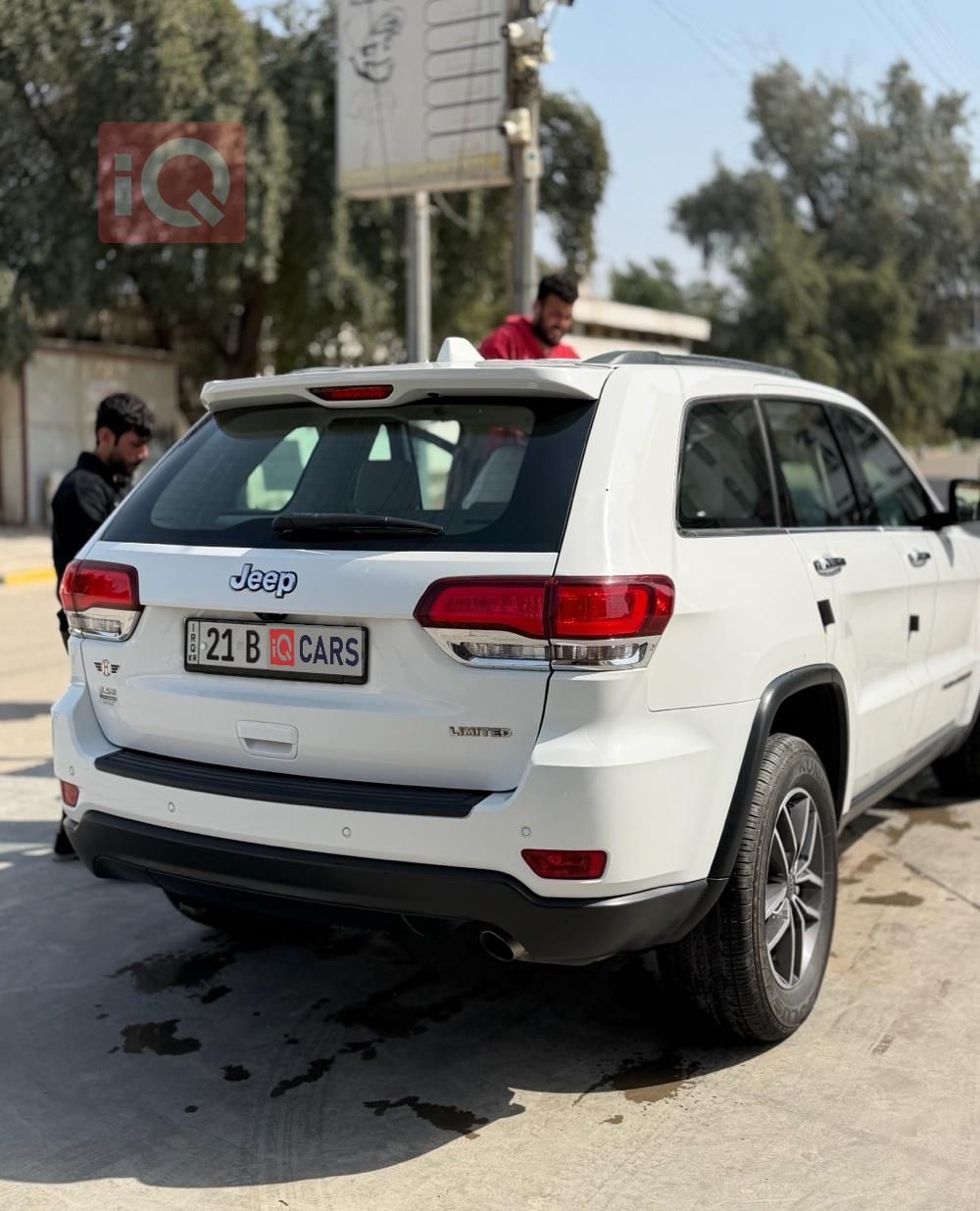 جيب جراند شيروكي